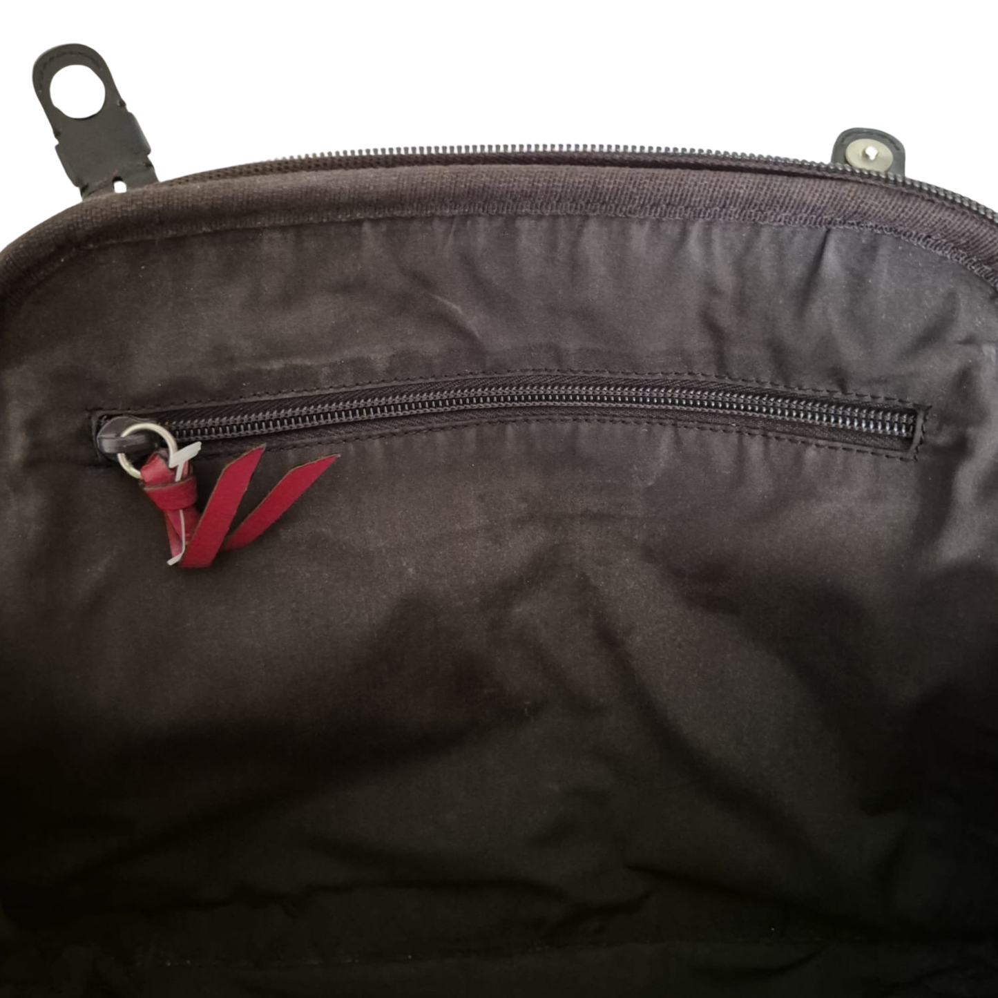 תיק יד מעור אמיתי של MIU MIU  פריט וינטג’ איטלקי נדיר לאספניות אופנה